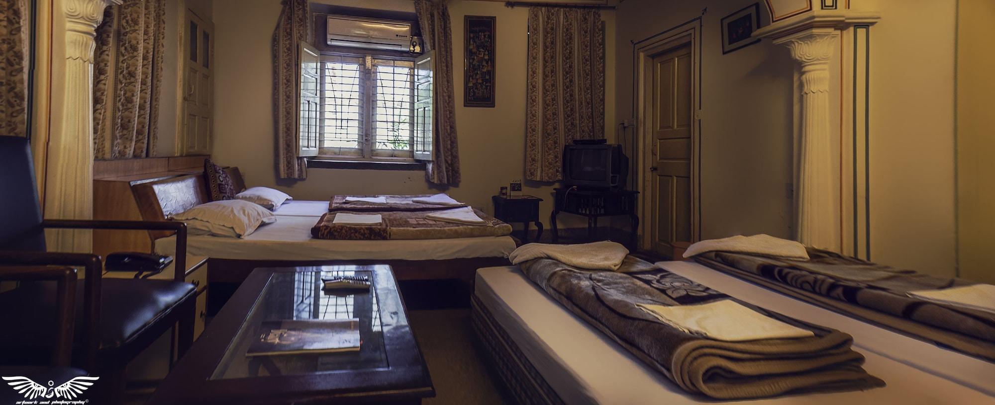 Krishna Palace - A Heritage Hotel Dźajpur Zewnętrze zdjęcie