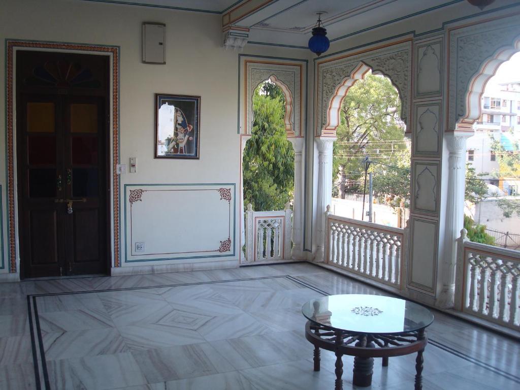 Krishna Palace - A Heritage Hotel Dźajpur Zewnętrze zdjęcie