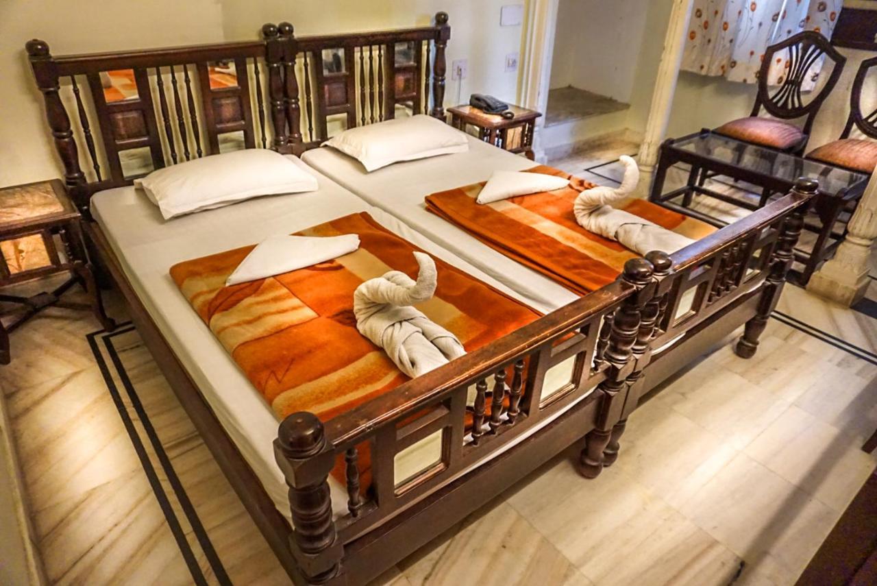 Krishna Palace - A Heritage Hotel Dźajpur Zewnętrze zdjęcie